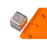 Неодимовый магнит диск 17х3 мм с зенковкой 4.5/9.46 мм, N35 - Неодимовый магнит прямоугольник 10х10х10 мм